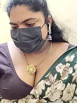 sun-flower from StripChat is Freechat
