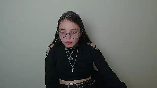 Sun_Shine__ from StripChat is Freechat