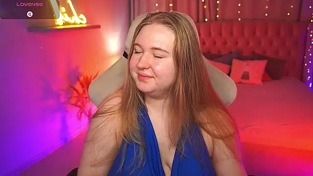 Sunny_Cupcake from StripChat