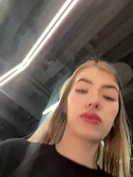 Sunny_Mia69 from StripChat is Freechat