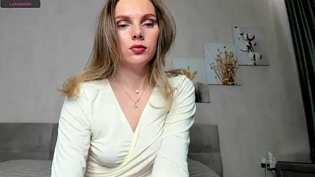 SunnyX_GirlX from StripChat