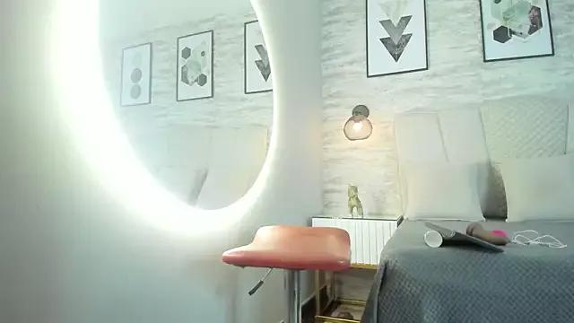 susan_grace from StripChat