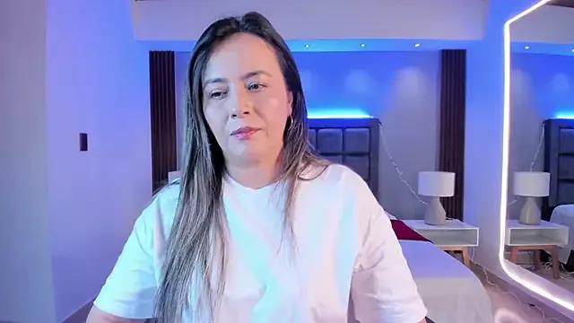 Susann_Ross from StripChat