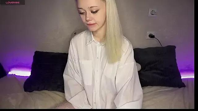 SusieEvans from StripChat