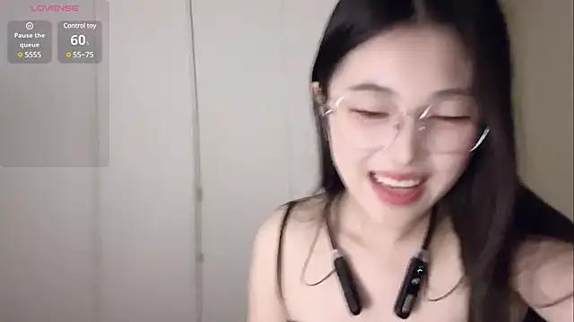Photos of Sweet-Angel999 from StripChat is Group