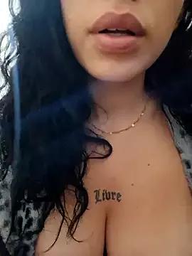 Sweet-diamondxxx from StripChat