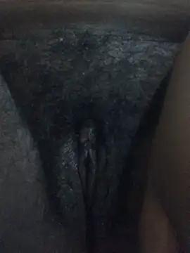 sweet18creamybigpussy from StripChat