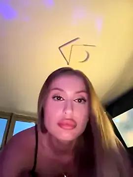 Sweet__Milly from StripChat