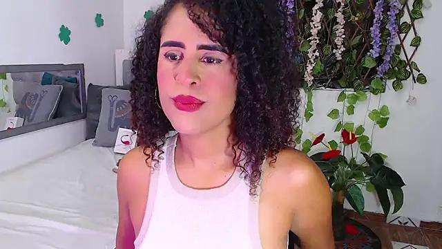 sweet_brunette19 from StripChat