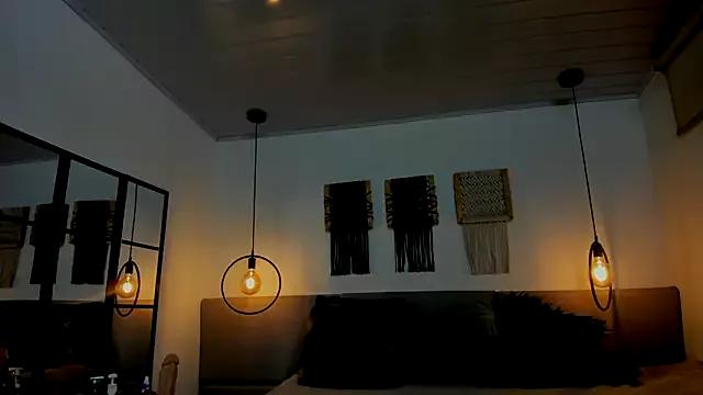 Sweet_camille from StripChat