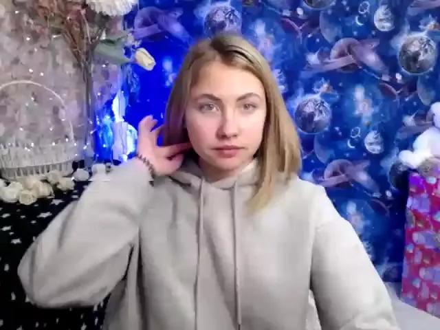 Sweet_Doll_Lily_ from StripChat