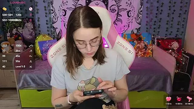 Sweet_frosti from StripChat