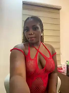 Sweetbootty from StripChat