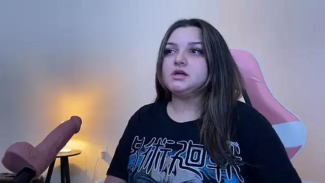 SweetFoxEyes from StripChat