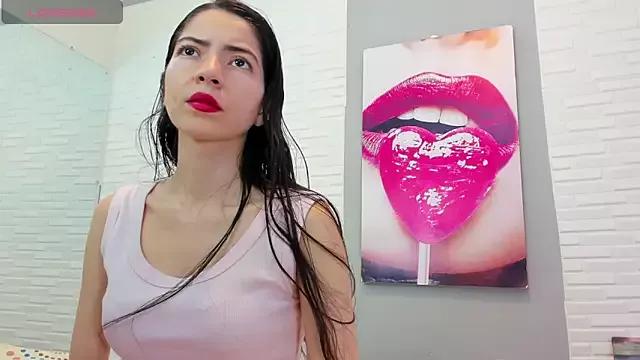 sweetieandjuicyy from StripChat
