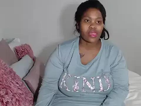 SweetieQueen1 from StripChat