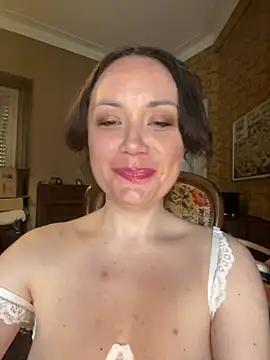 SweetLera from StripChat