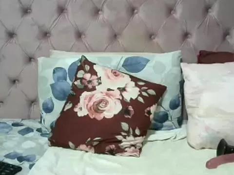 sweetpuckyx from StripChat