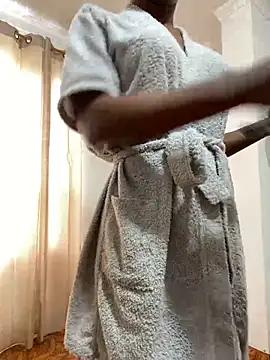 sweetsarabig22cm from StripChat