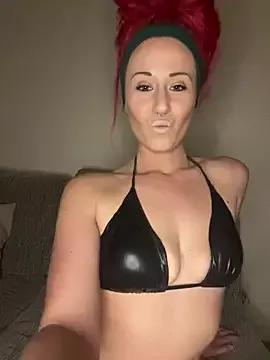 SweetSolez from StripChat is Freechat