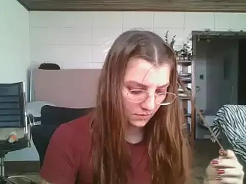 SweetyBabyDemon from StripChat