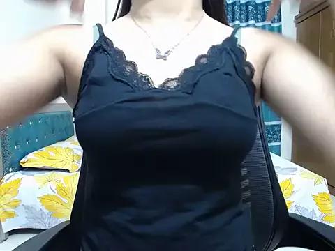taisina from StripChat is Freechat