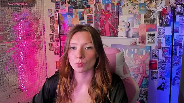 Tammy_Rowe from StripChat