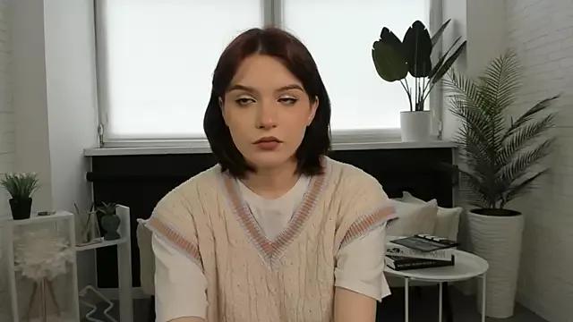 TaniaPinkins from StripChat is Freechat