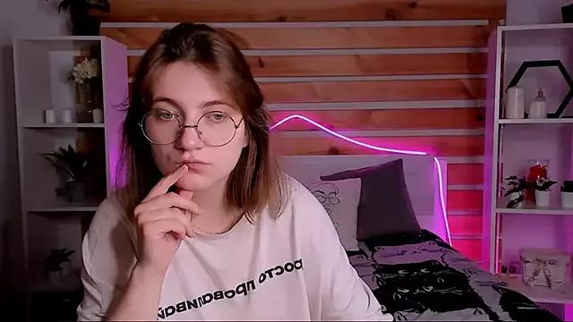 Tara_Grainn from StripChat