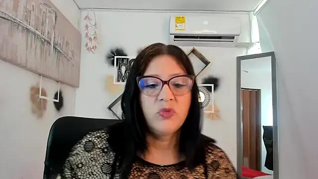 tatiana_sofiaa from StripChat