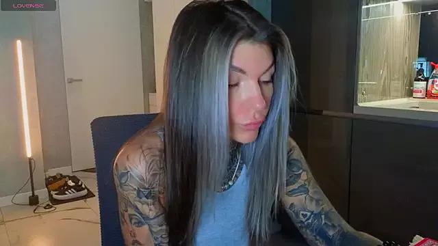 tattooedBabyy from StripChat