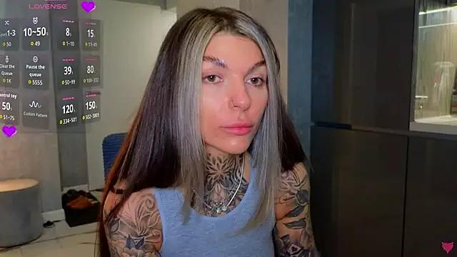 tattooedBabyy from StripChat