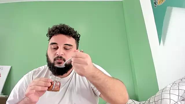 teddy_alan from StripChat