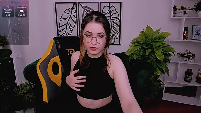 Girls: try live performances with matured performers, from dancing to quirks, in a variety of beautiful sex cams.
