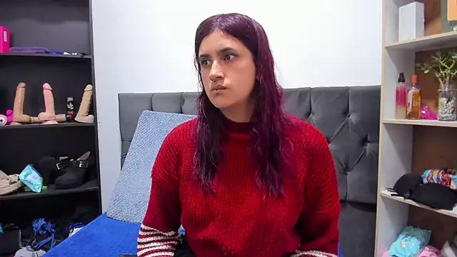 terry-25 from StripChat is Freechat