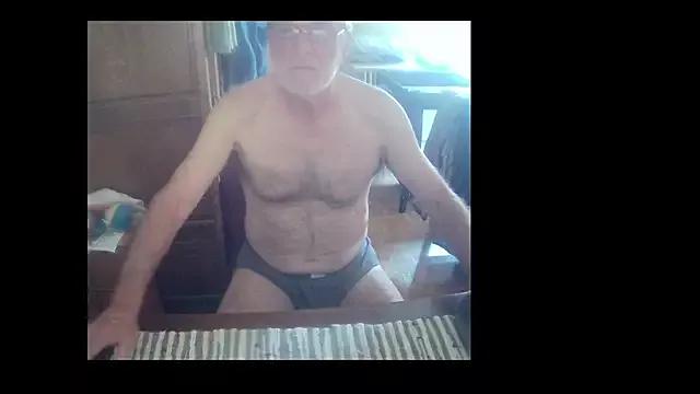 terrybare from StripChat