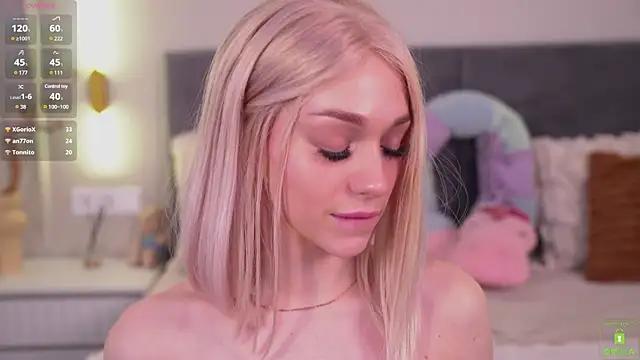 tessa_meow from StripChat