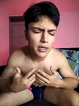 THE_LITTLE_LIAM from StripChat is Freechat