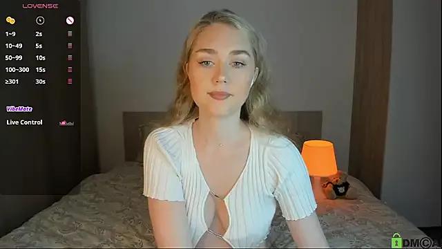Girls: try live performances with matured performers, from dancing to quirks, in a variety of beautiful sex cams.