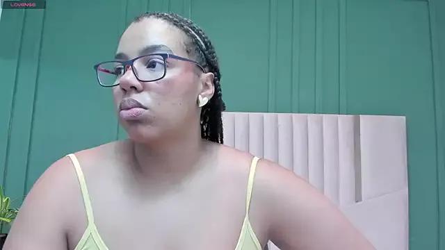 Tiana-Moon webcams show profile image 