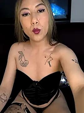 Tiff_Doll from StripChat