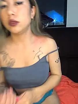 Tiff_Doll from StripChat