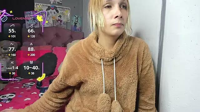 Tiffany_bunny2023 from StripChat