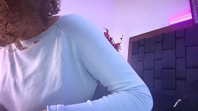 Tina_Heartt webcams show profile image 