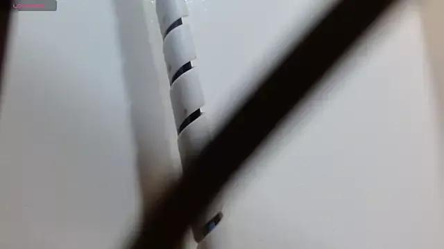 tinisweet from StripChat