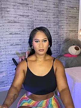 TinnaCobb from StripChat