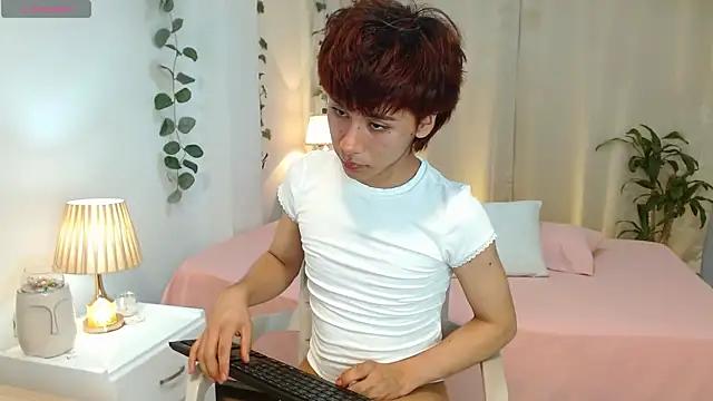 Tommyfoxboy from StripChat