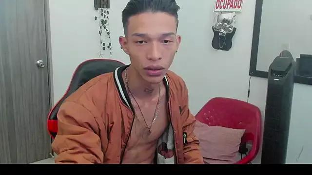 TommyGun_22 from StripChat