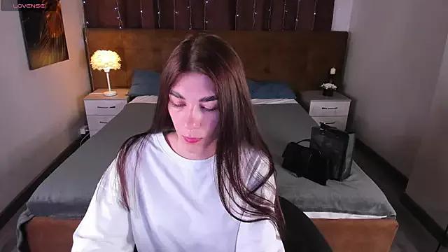 toooyour from StripChat