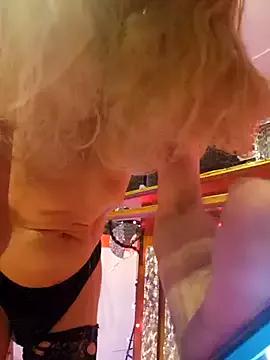 Toptransluder from StripChat